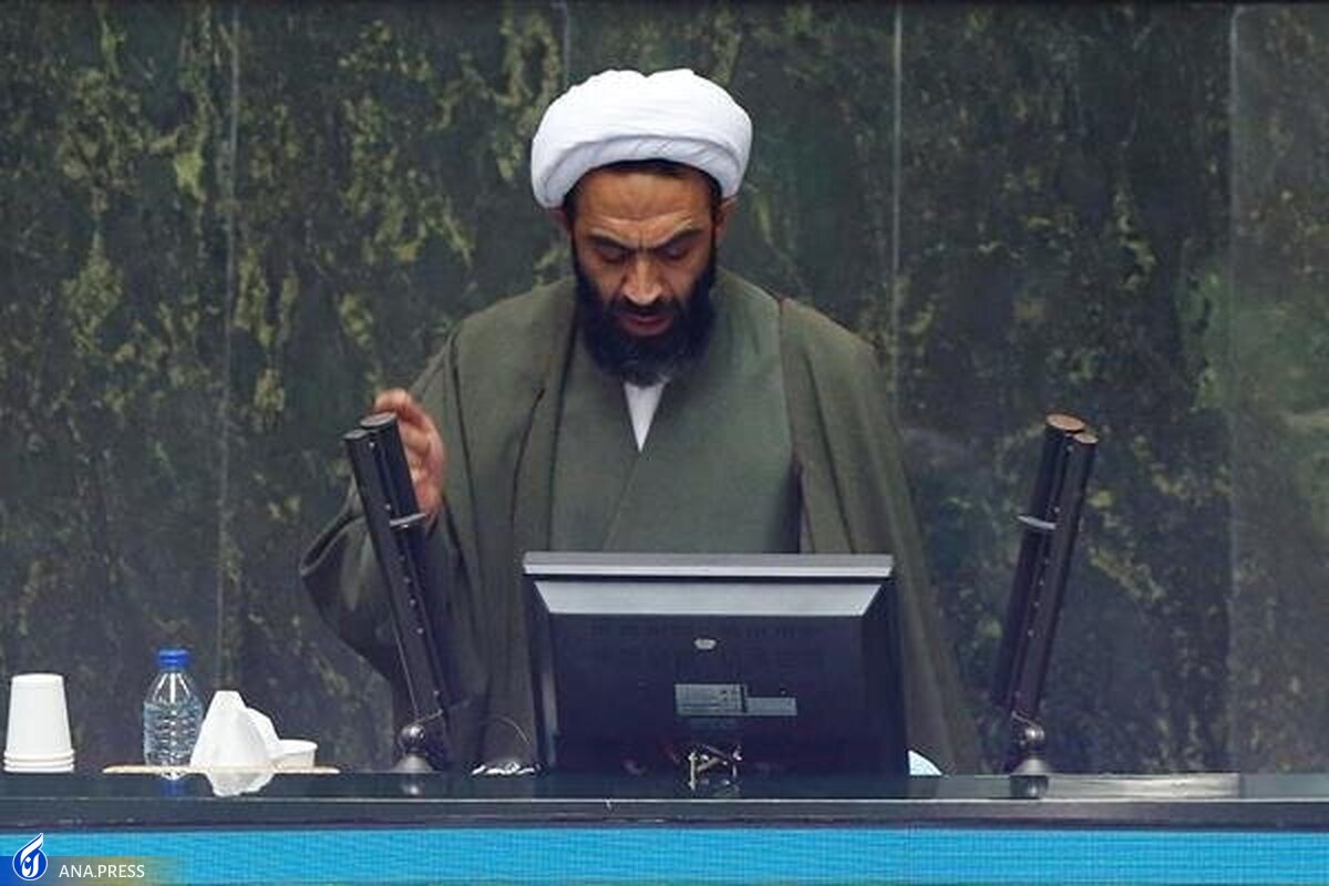 بازاریان با تعطیلی بازار همراهی نکردند/ لزوم برخورد با اغتشاشگران