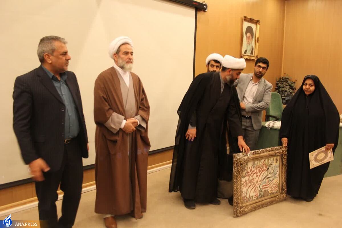 تلاش دشمن برای سستکردن اعتقادات به حجاب اسلامی/ باید «پاتک» اساسی بزنیم