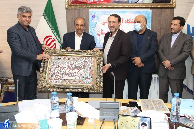 رئیس حراست دانشگاه آزاد سیستان و بلوچستان معرفی شد رئیس حراست دانشگاه آزاد سیستان و بلوچستان معرفی شد