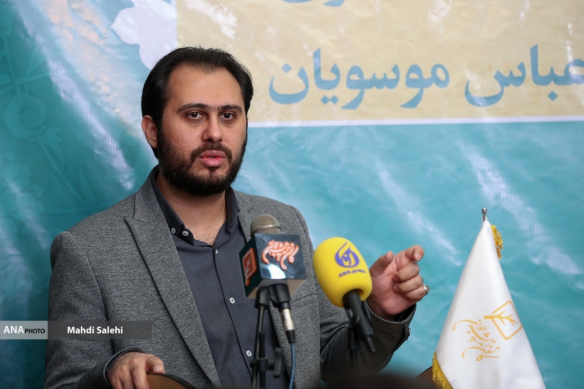 جهاد تبیین نسخه مترقی کرسی آزاداندیشی است