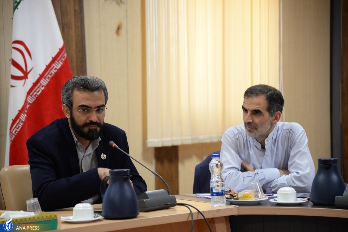 مشورت&zwnj;گرایی مانع رکود فکری می&zwnj;شود