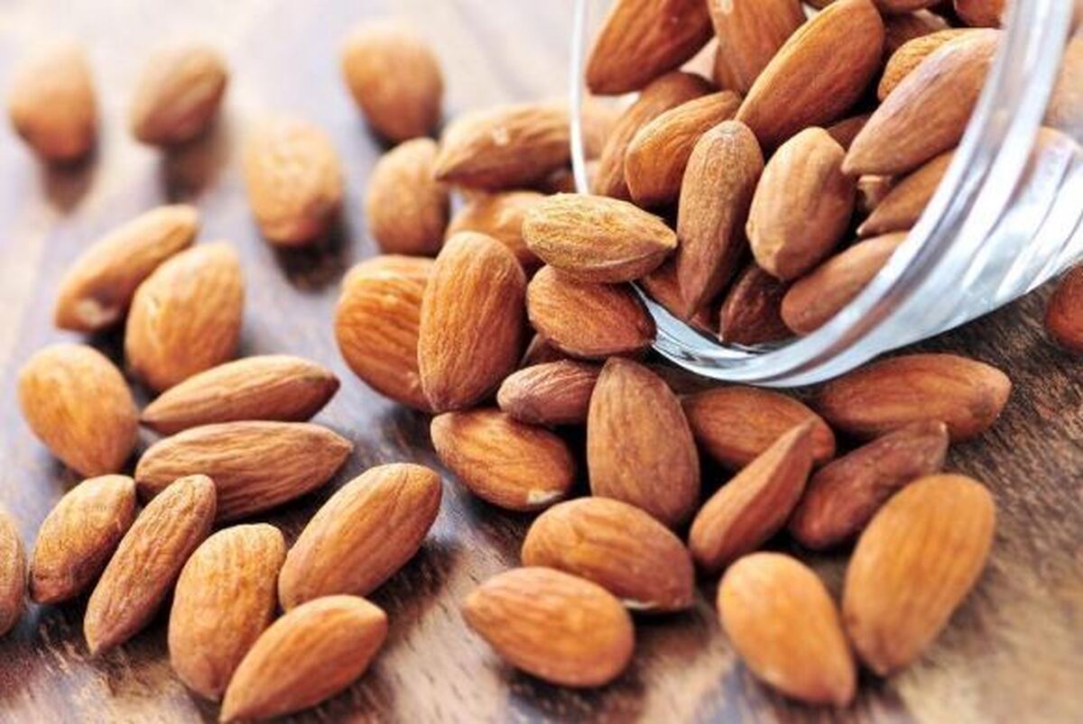 مصرف میان وعده (بادام) سلامت روده را تقویت میکند