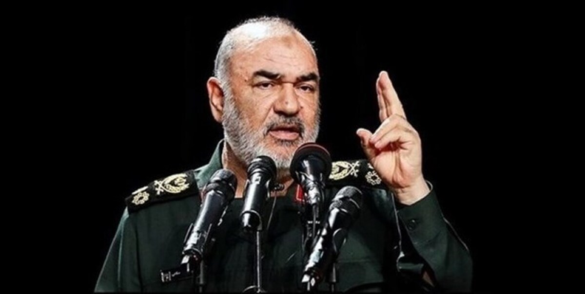 آتش خشم و انتقام ملت ایران اردوگاه شیطان را به سزای اعمال ننگین خود خواهد رساند