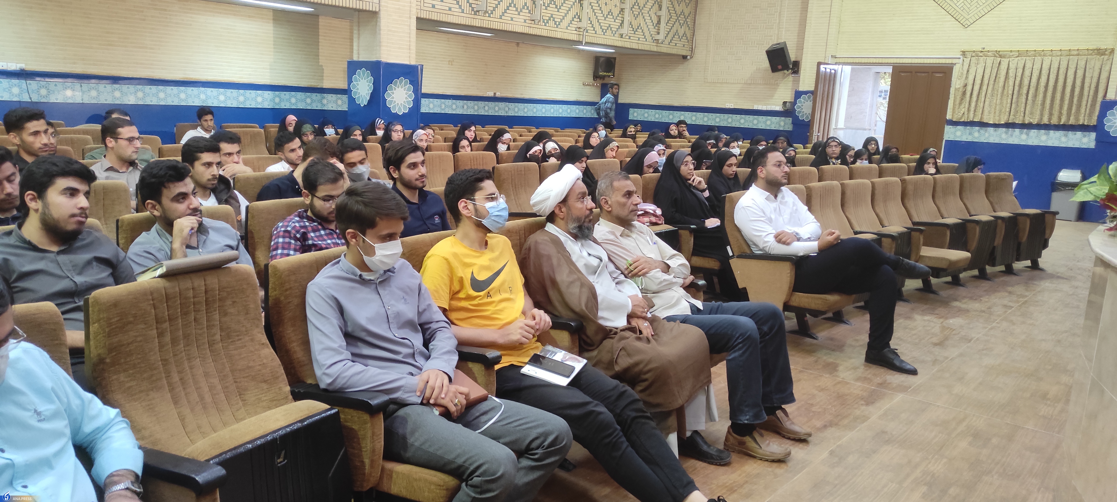 گفتمان انقلاب اسلامی چگونه مقابل نظام تکقطبی جهان ایستاد؟ گفتمان انقلاب اسلامی چگونه مقابل نظام تکقطبی جهان ایستاد؟