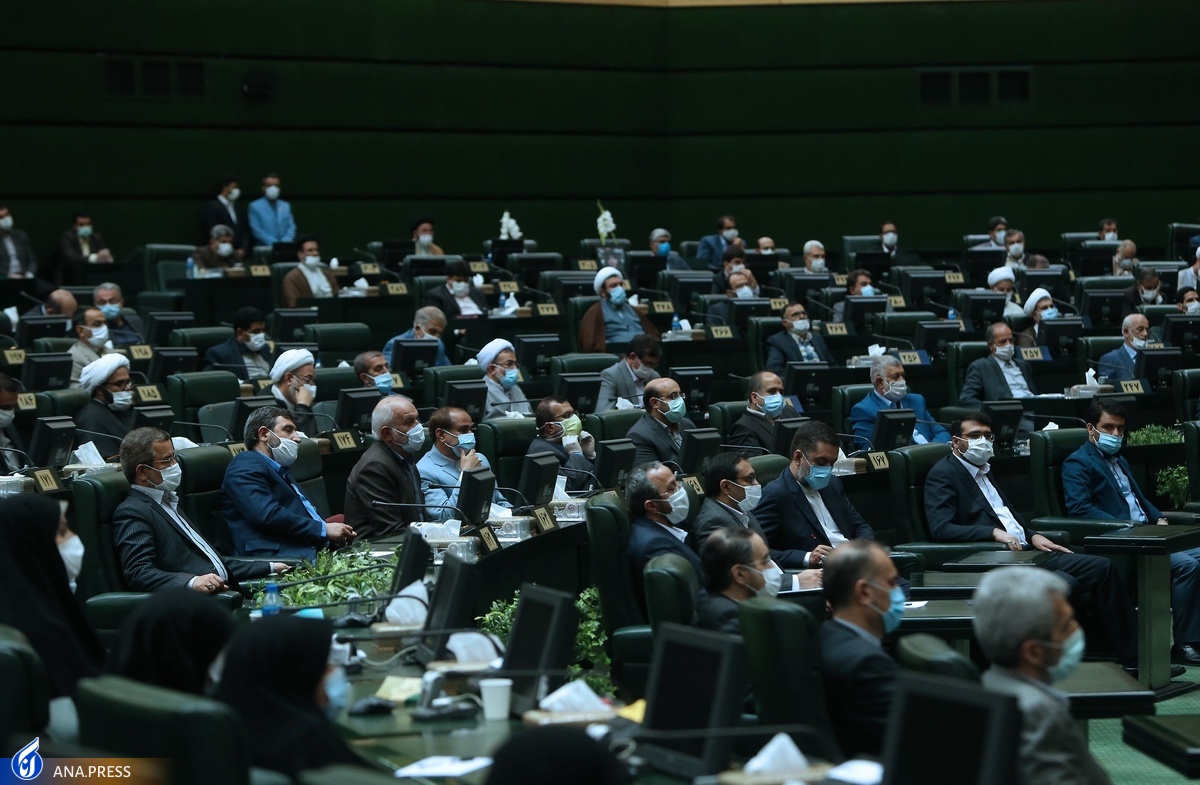 معاون سیاسی حزب موتلفه: جای احزاب در ارکان مشورتی مجلس خالی است