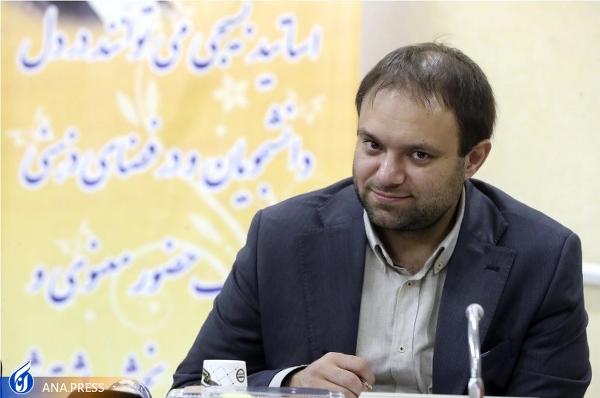 سرپرست معاونت برنامهریزی و تحول دانشگاه آزاد اسلامی استان تهران منصوب شد