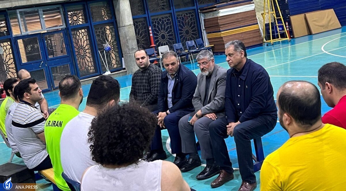 امیدواری پولادگر به مدالآوری تیم ملی وزنهبرداری