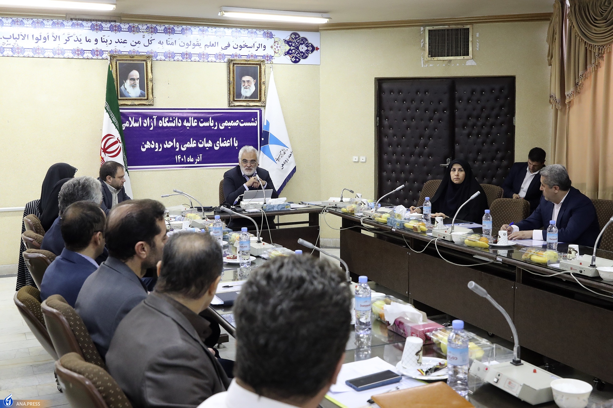 کنش&zwnj;های شورشگرایانه جوانان متأثر از سبک زندگی غربی است