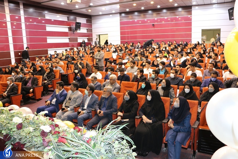 هر تخت بیمارستان باید ۱.۸ دهم پرستار داشته باشد و آمار زیر یکدهم است هر تخت بیمارستان باید ۱.۸ دهم پرستار داشته باشد و آمار زیر یکدهم است