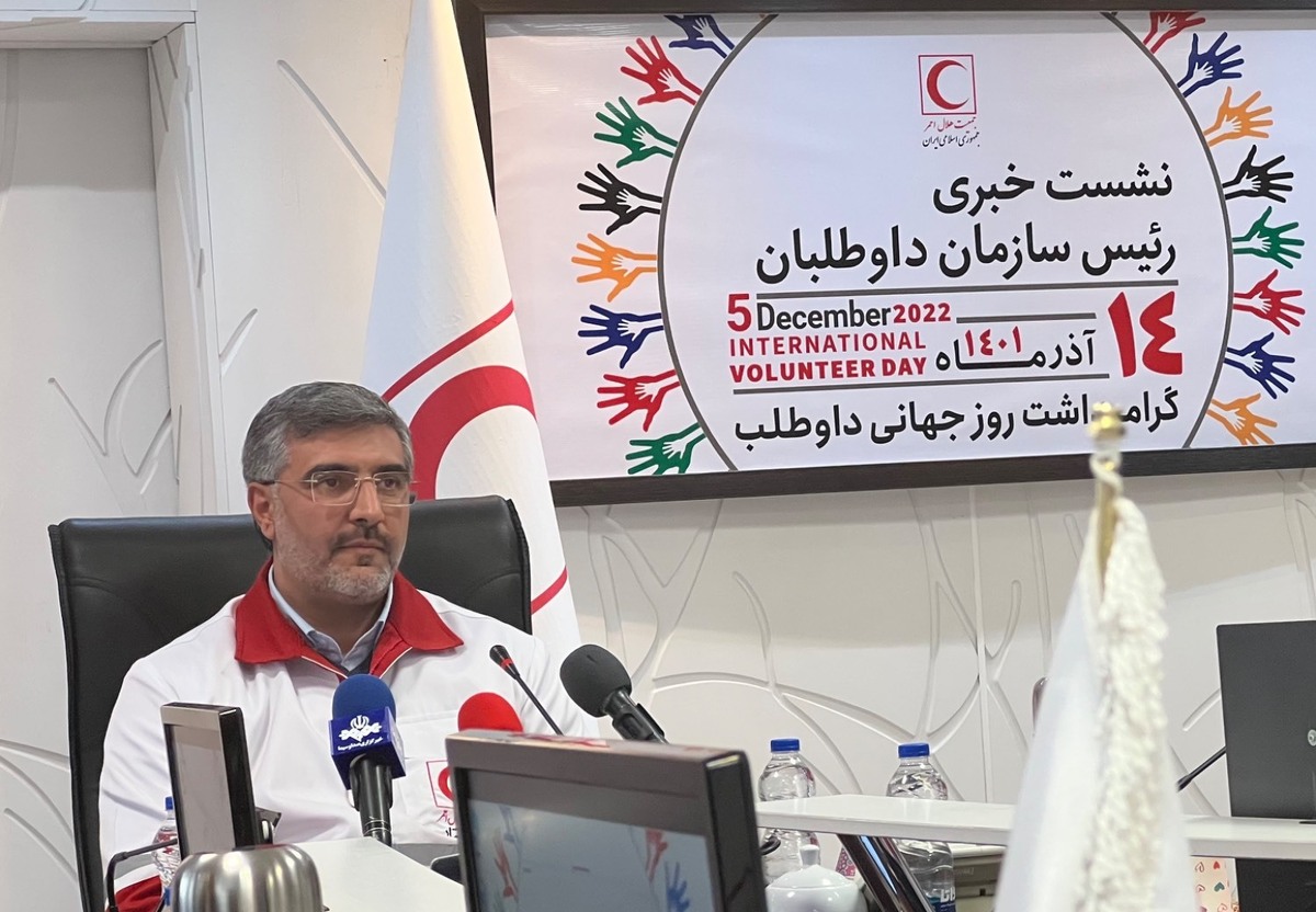 انتقال آب به ۱۰۰ روستا تا پایان سال