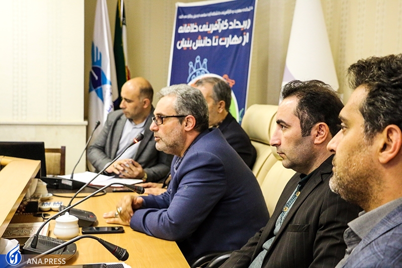 معرفی برندگان مسابقه «ایدهشو» رویداد کارآفرینی خلاقانه معرفی برندگان مسابقه «ایدهشو» رویداد کارآفرینی خلاقانه