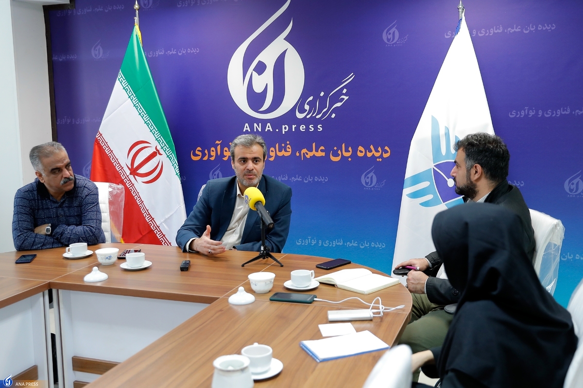 خروجی جشنواره تئاتر بسیج چیزی کمتر از «فجر» نیست/ هنر هرگز تعطیل نمیشود + فیلم
