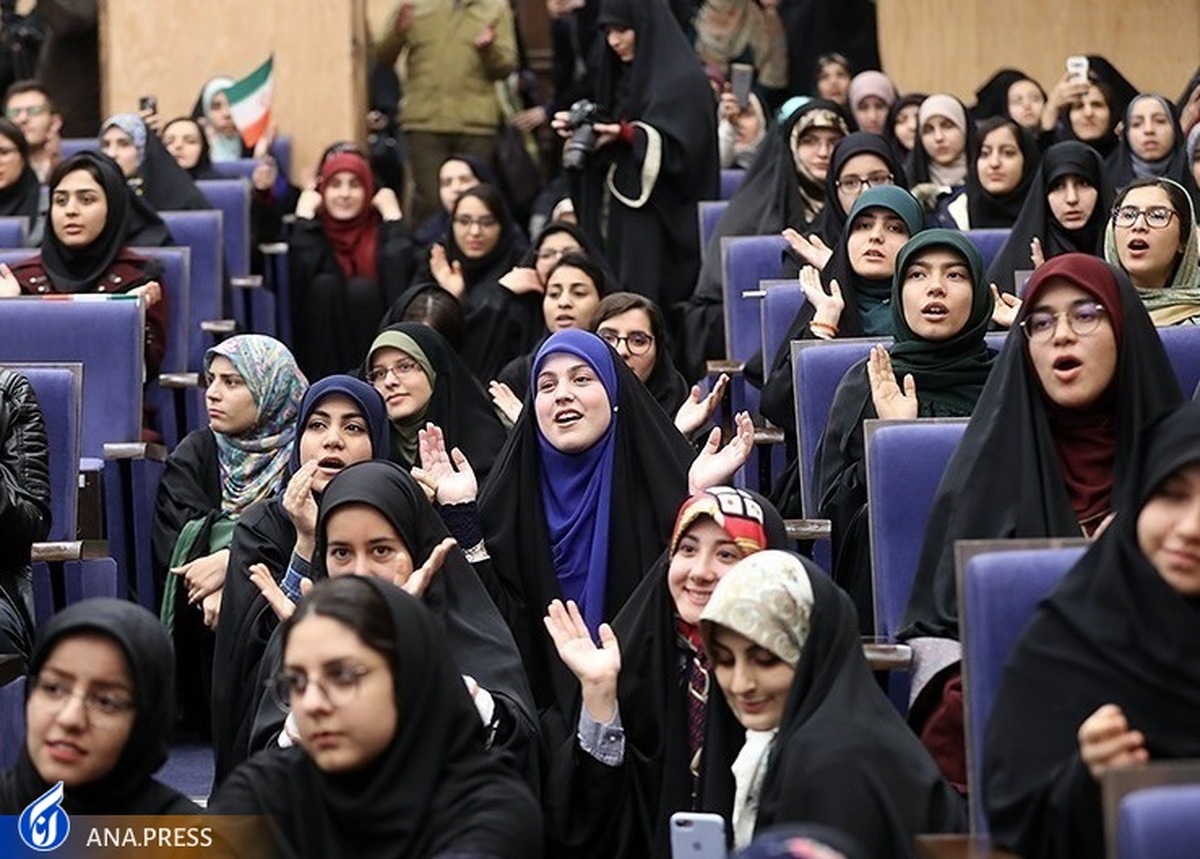 تذکر وزیر علوم به دانشگاه مانعی برای جلوگیری از لغو مراسم روز دانشجو نشد