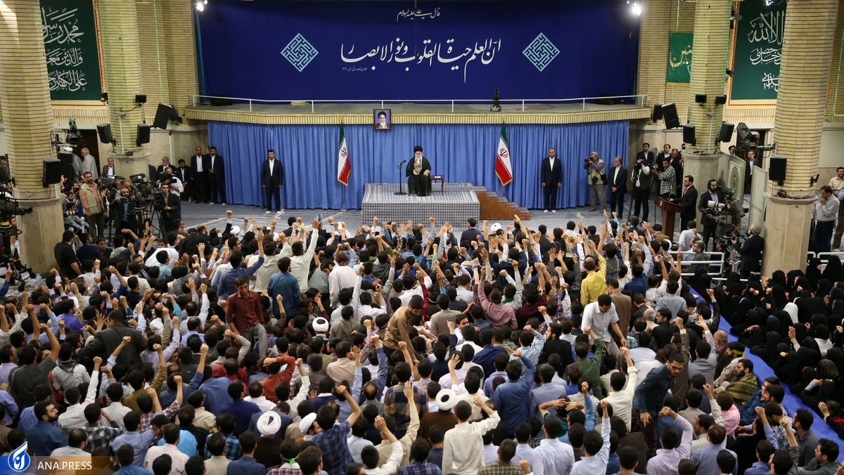 بیانات رهبر انقلاب درباره دانشجو و روز دانشجو
