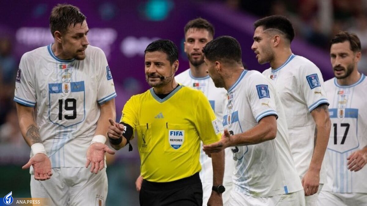 سلیمانی: فغانی اشتباه کرد سراغ VAR رفت، او باید مثل لاهوز رفتار میکرد
