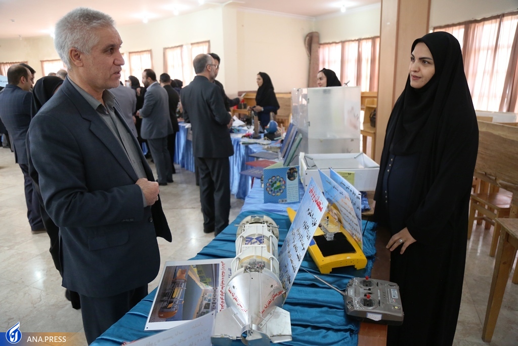 آغاز به کار نمایشگاه دستاوردهای پژوهش و فناوری کرمانشاه با 20 غرفه + جزئیات آغاز به کار نمایشگاه دستاوردهای پژوهش و فناوری کرمانشاه با 20 غرفه + جزئیات