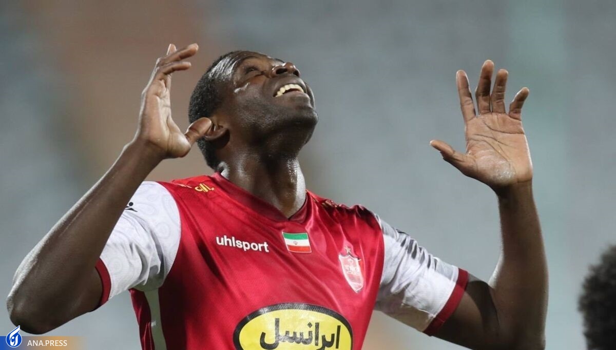 دیاباته دربی را از دست داد/ دوری یک ماهه مهاجم پرسپولیس از فوتبال