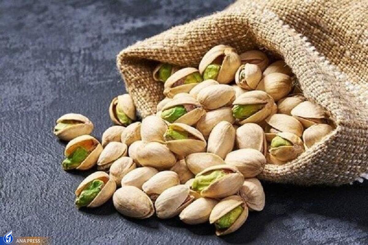 پسته سالانه به طور متوسط بیش از یک میلیارد دلار ارزآوری دارد