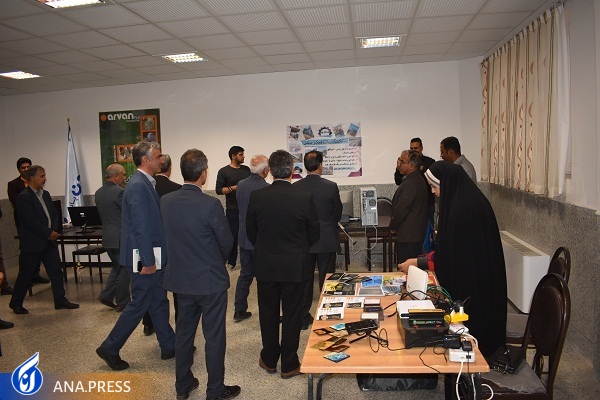 مرکز رشد و نوآوری دانشگاه آزاد اسلامی بهاباد گشایش یافت