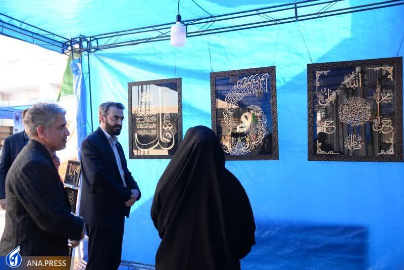 نمایشگاه پژوهش و فناوری در دانشگاه آزاد اسلامی بوشهر گشایش یافت