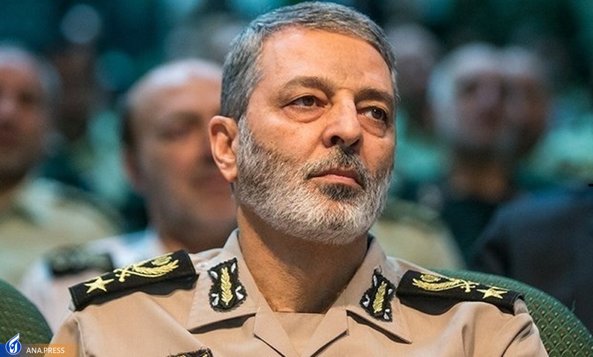 سرلشکر موسوی درگذشت پدر فرمانده هوانیروز ارتش را تسلیت گفت