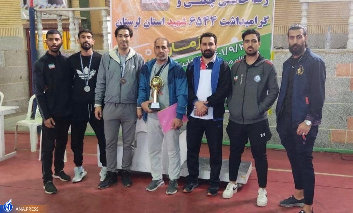 تیم دانشگاه آزاد اسلامی سیرجان قهرمانی رقابتهای کاتای قهرمانی کشور شد