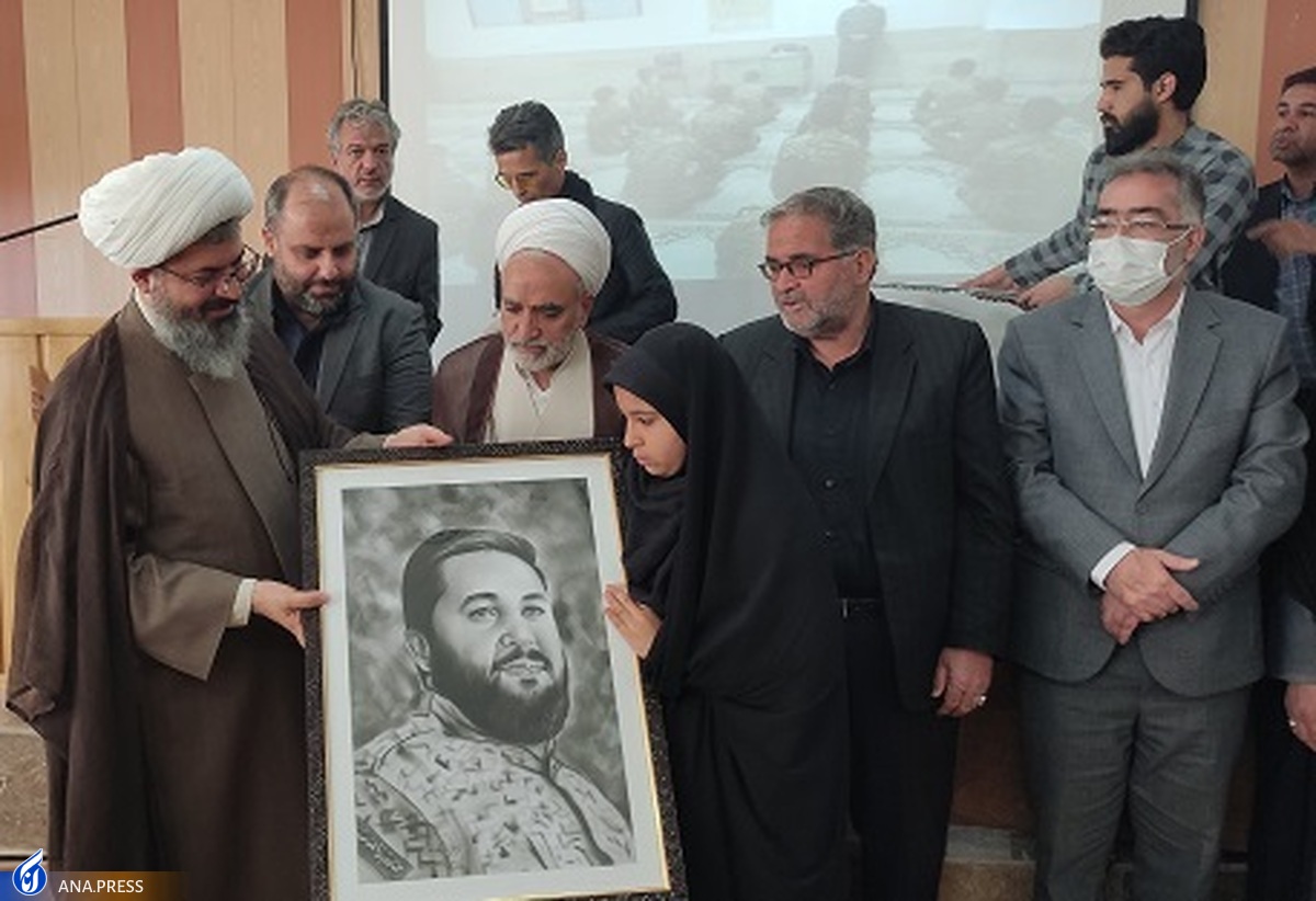 تجلیل از خانواده شهید مدافع امنیت و بسیجیان دانشگاههای کاشمر