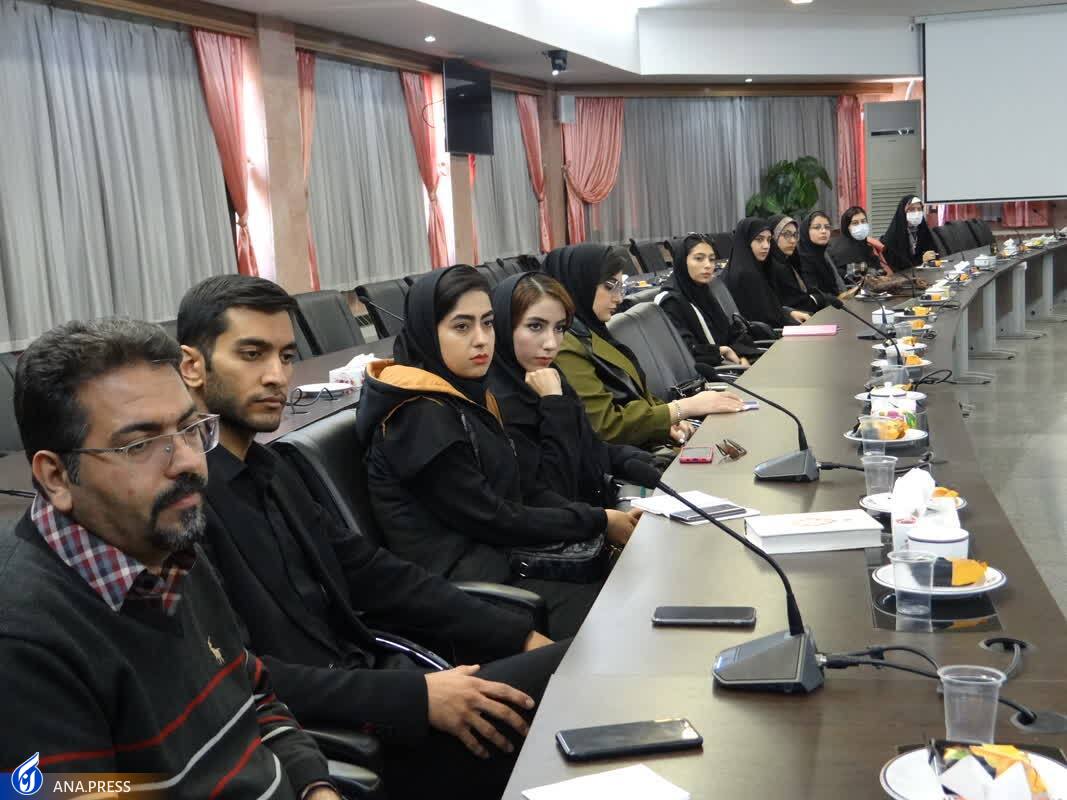 تشکلها و کانونهای دانشجویی صدای دانشجو باشند تشکلها و کانونهای دانشجویی صدای دانشجو باشند