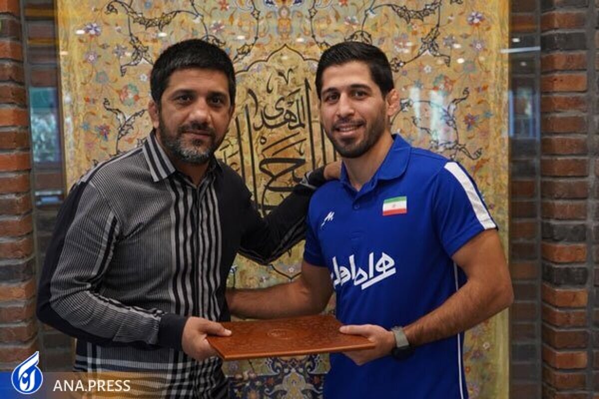 سرمربی تیم کشتی آزاد نوجوانان مشخص شد