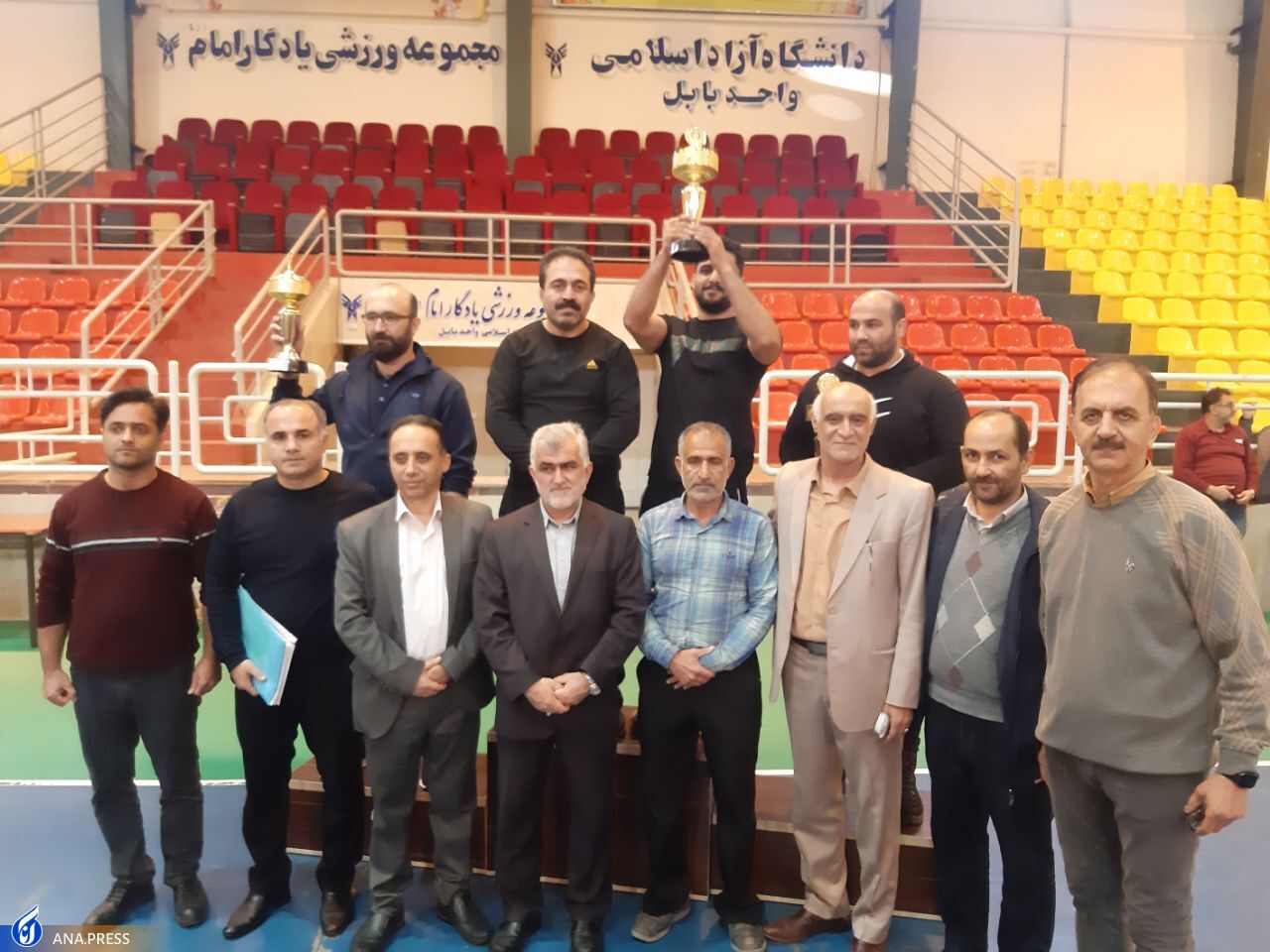 بابل و رشت بر سکوی قهرمانی کشتی آزاد و فرنگی ایستادند بابل و رشت بر سکوی قهرمانی کشتی آزاد و فرنگی ایستادند