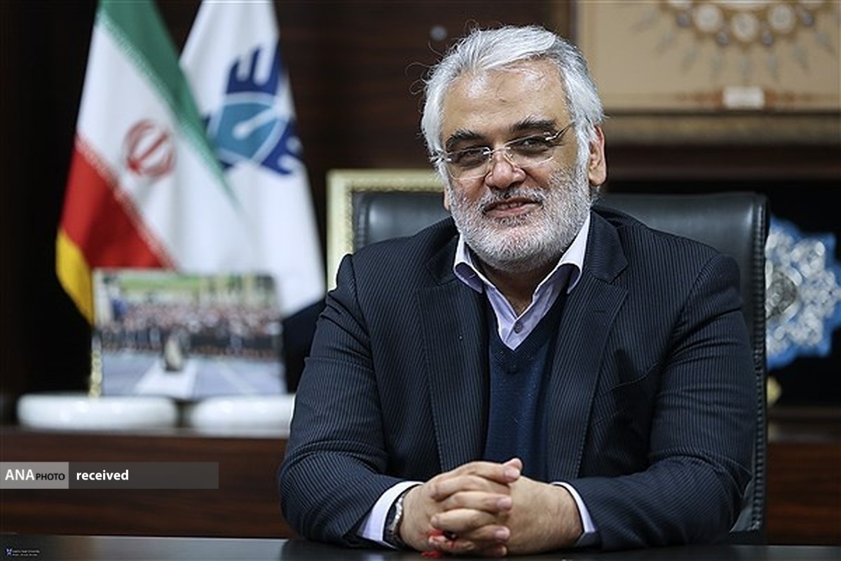مهمترین برنامه‌ دانشگاه آزاد در سال جدید راه‌اندازی دانشکده‌های موضوعی و حمایت از فعالیت‌های دانش بنیان است