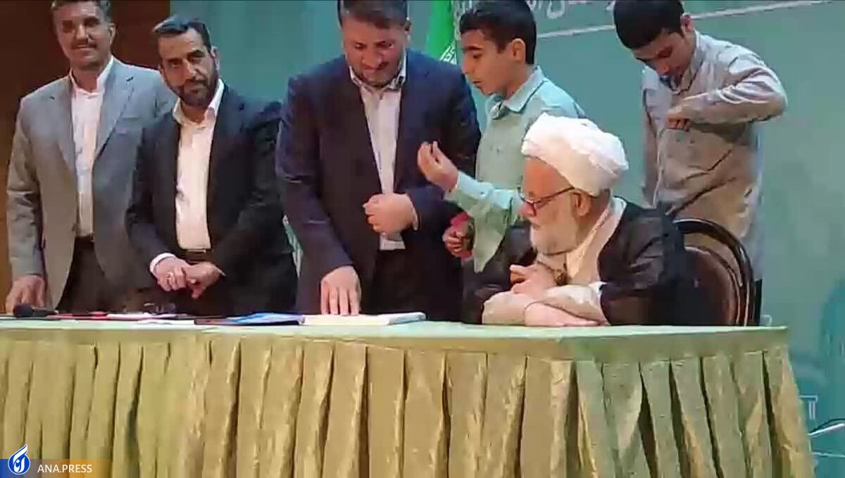 دانشآموزان اشکذری «همیار تولید داخلی» شدند