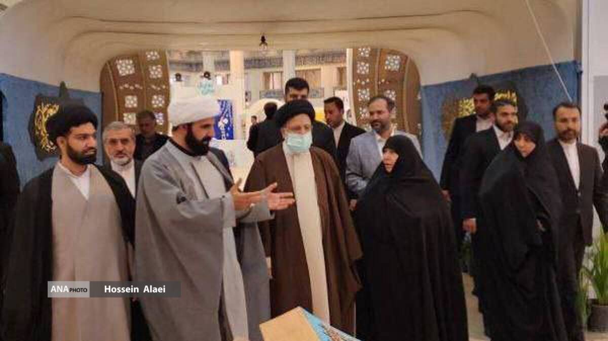 نمایشگاه بینالمللی قرآن کریم افتتاح شد