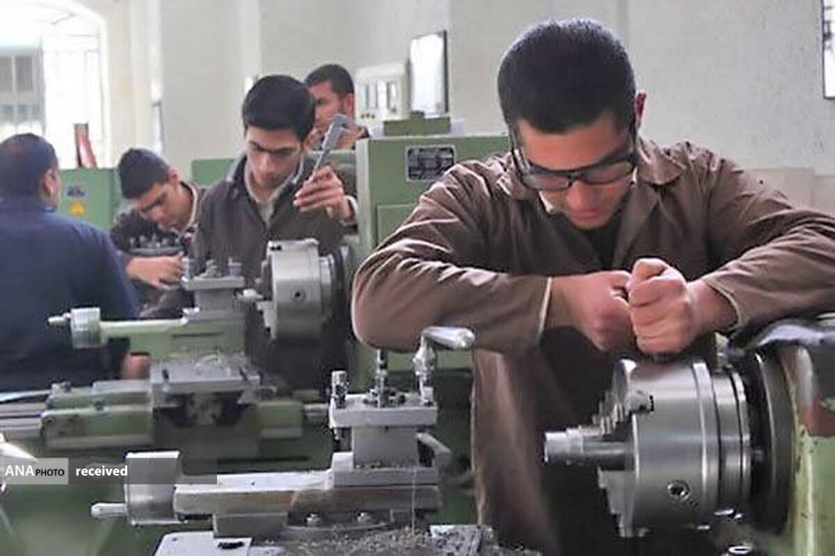 گام محکم جوانان در راه پیشرفت با حس مسئولیت‌پذیری و مادرانه زنان ایرانی