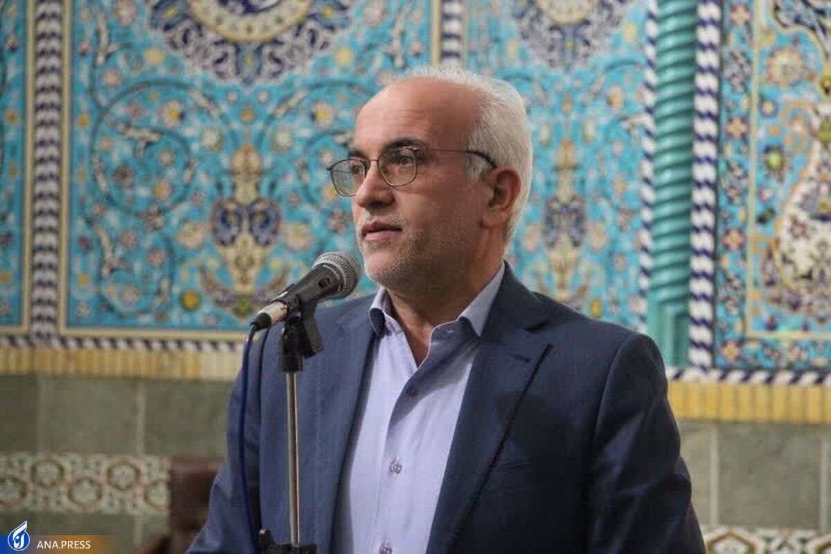 شعار سال نباید دچار روزمرگی، شعارزدگی و درج در سربرگها شود