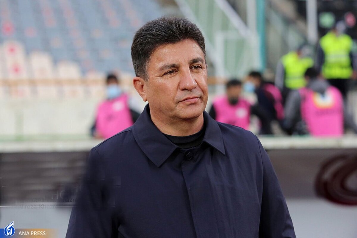 قلعه نویی تماشاگر بازی پرسپولیس و ملوان
