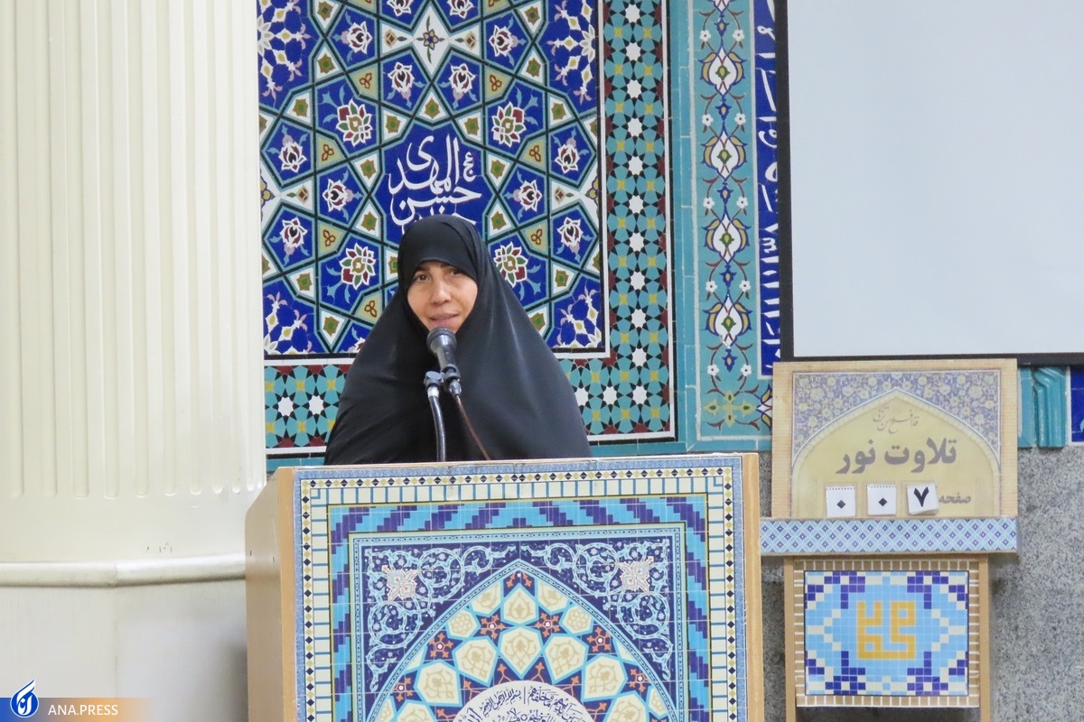 رشد و تعالی جامعه ریشه در خانواده دارد