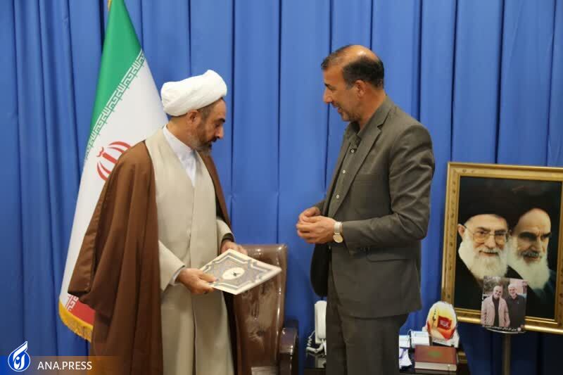 باید فضای غالب دانشگاهها توجه به مسائل فرهنگی و عملکرد در قالب دانشگاه کارآفرین باشد باید فضای غالب دانشگاهها توجه به مسائل فرهنگی و عملکرد در قالب دانشگاه کارآفرین باشد