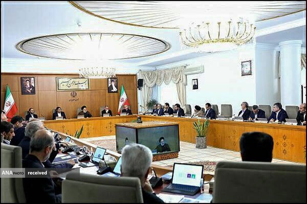 معرفی سامانه درگاه آشنایی با نخبگان و آینده سازان در هیئت دولت