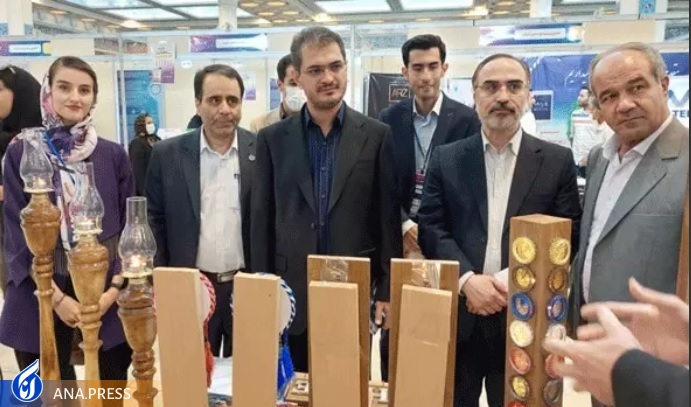 کمک دانشگاه به واحدهای فناور برتر برای تبدیل به شرکت دانشبنیان کمک دانشگاه به واحدهای فناور برتر برای تبدیل به شرکت دانشبنیان