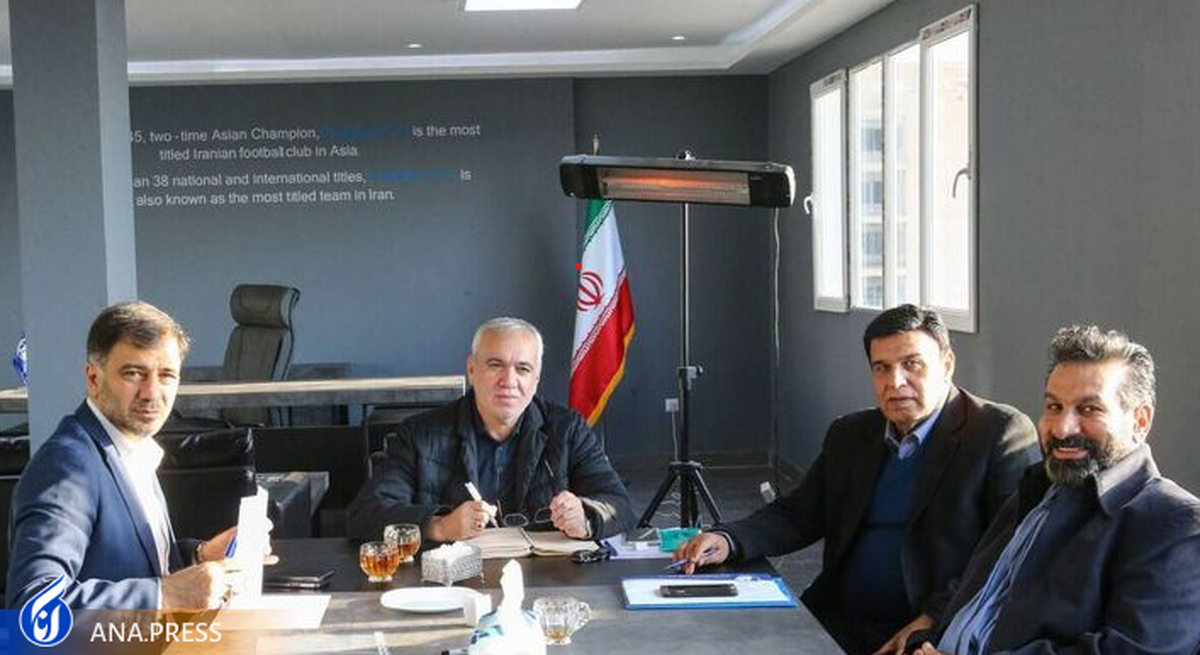 موافقت با استعفای فتحاللهزاده؛ کریمی سرپرست باشگاه شد، سمیعی سخنگو