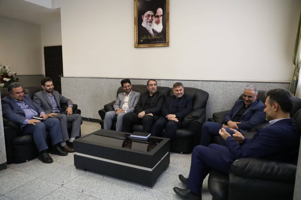 لزوم هم&zwnj;افزایی و ارتباط دانشگاه با سایر نهادها در راستای حل مسائل