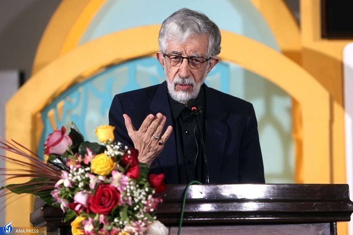 حدادعادل: قرآن همیشه الهام بخش شاعران بزرگ ما بوده است