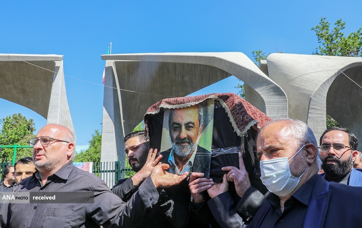 مراسم تشییع پیکر «عماد افروغ» برگزار شد