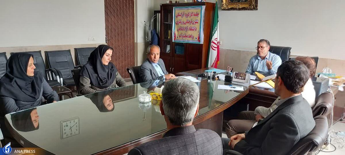 تبیین برنامههای عفاف و حجاب در راستای تربیت و پرورش نسل جوان