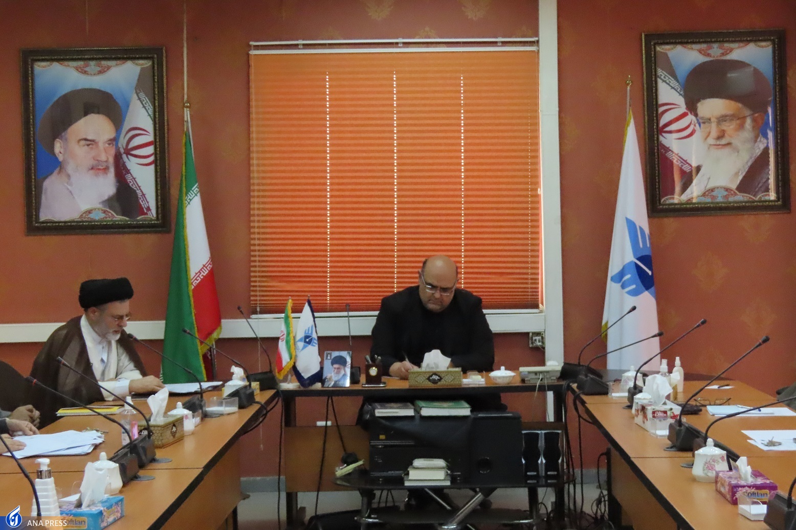 هدف از تشکیل کمیته &laquo;تعامل دانشگاه و خانواده&raquo; ارتقای سطح همگرایی فرهنگی میان خانواده&zwnj;هاست