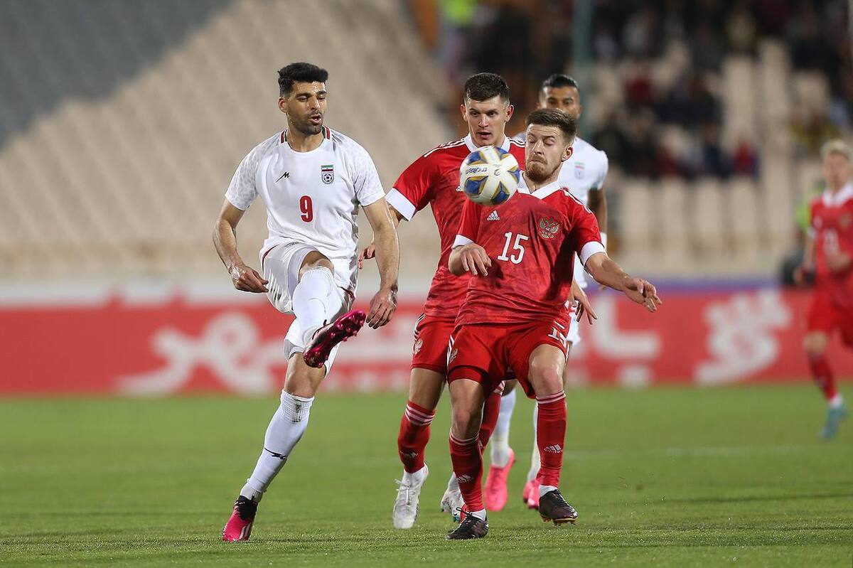 حضور پیشکسوت استقلال و مربیان پرسپولیس