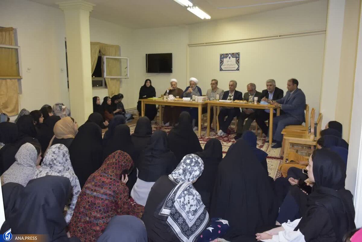 تحقق اهداف دانشگاه با فعالکردن تشکلها و کانونهای دانشجویی