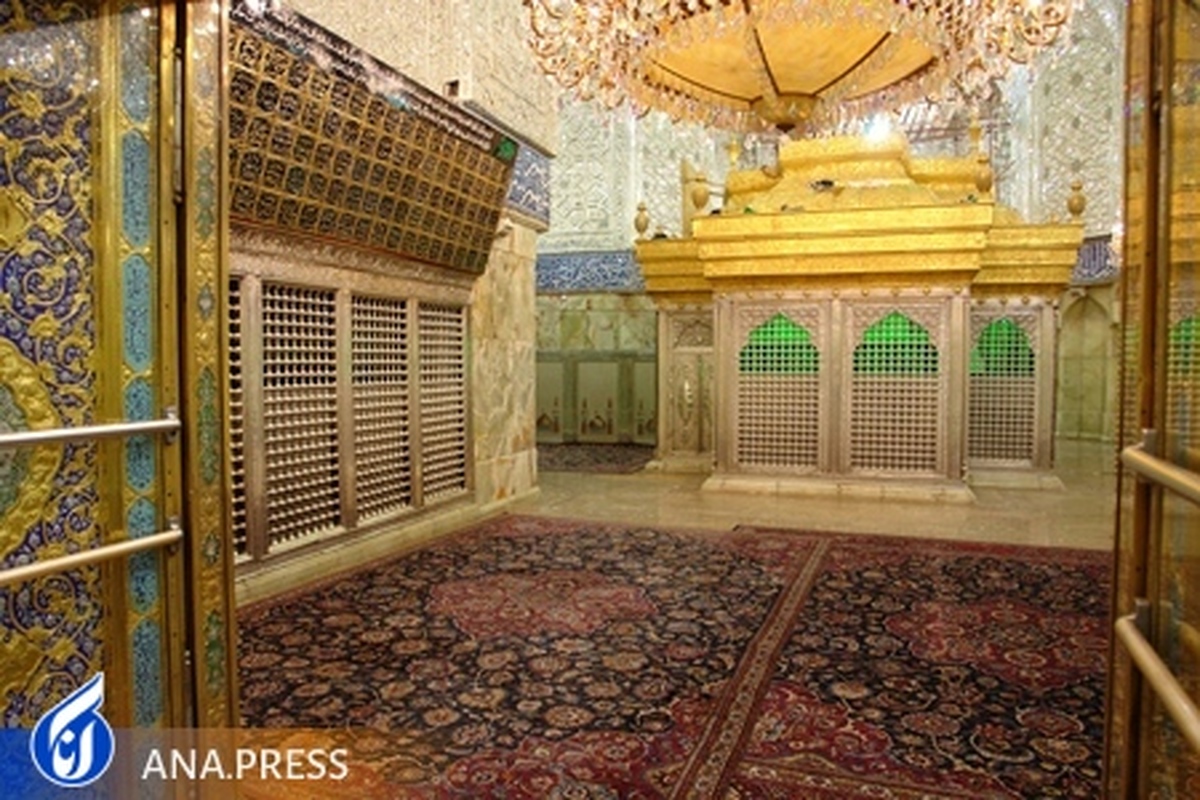 حرم امام حسین (ع) به مناسبت ماه رمضان شستوشو شد+ فیلم