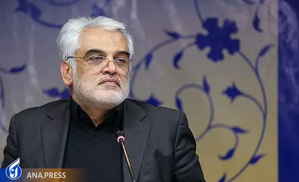دکتر طهرانچی درگذشت والده حجت‌الاسلام والمسلمین دکتر رستمی را تسلیت گفت